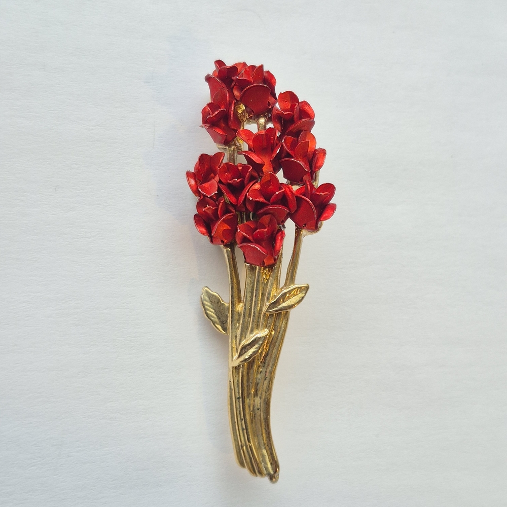 Vintage 1997 DM Rose Bouquet Brooch
